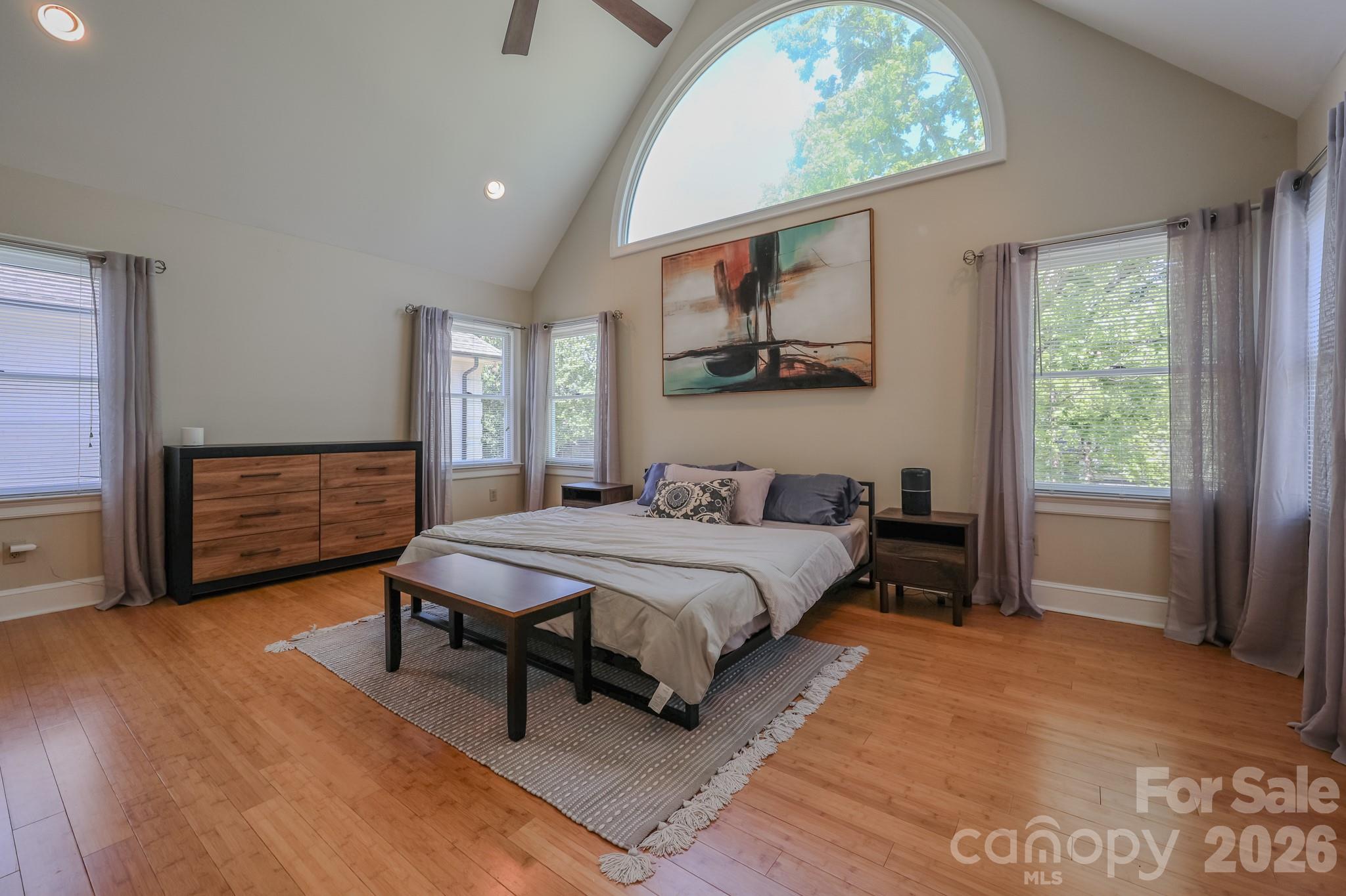 230 N Brackenbury Lane — Charlotte