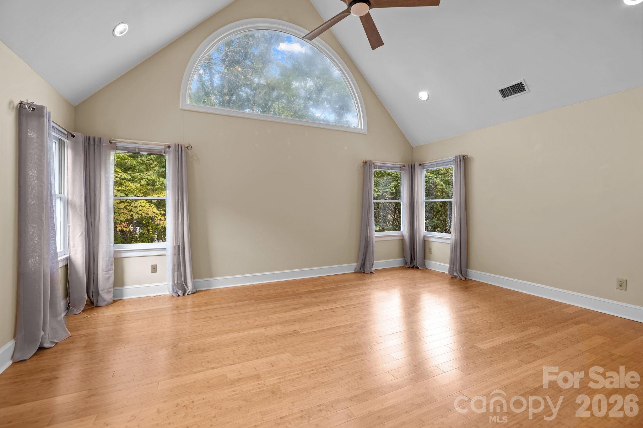 230 N Brackenbury Lane — Charlotte