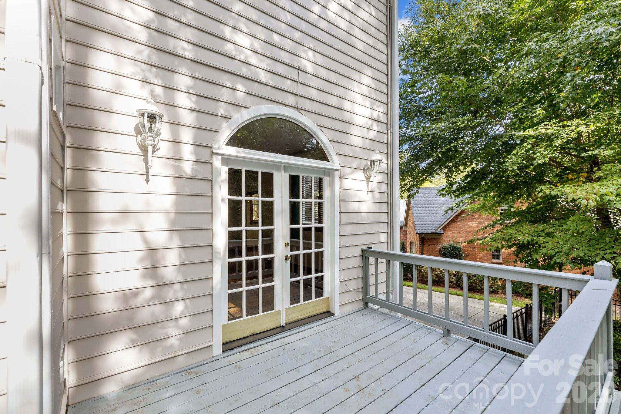 230 N Brackenbury Lane — Charlotte