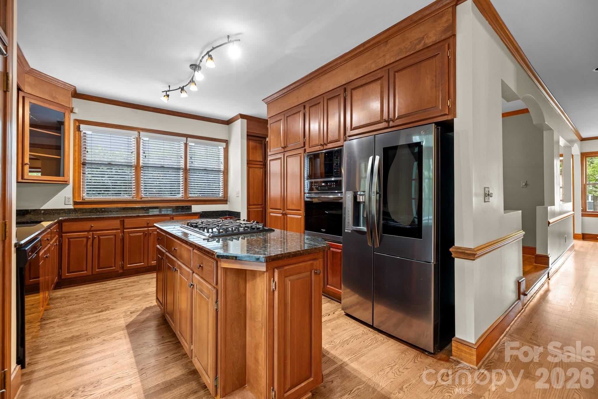 230 N Brackenbury Lane — Charlotte