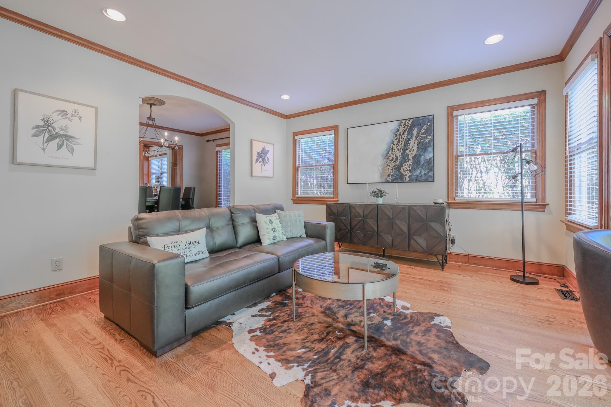 230 N Brackenbury Lane — Charlotte