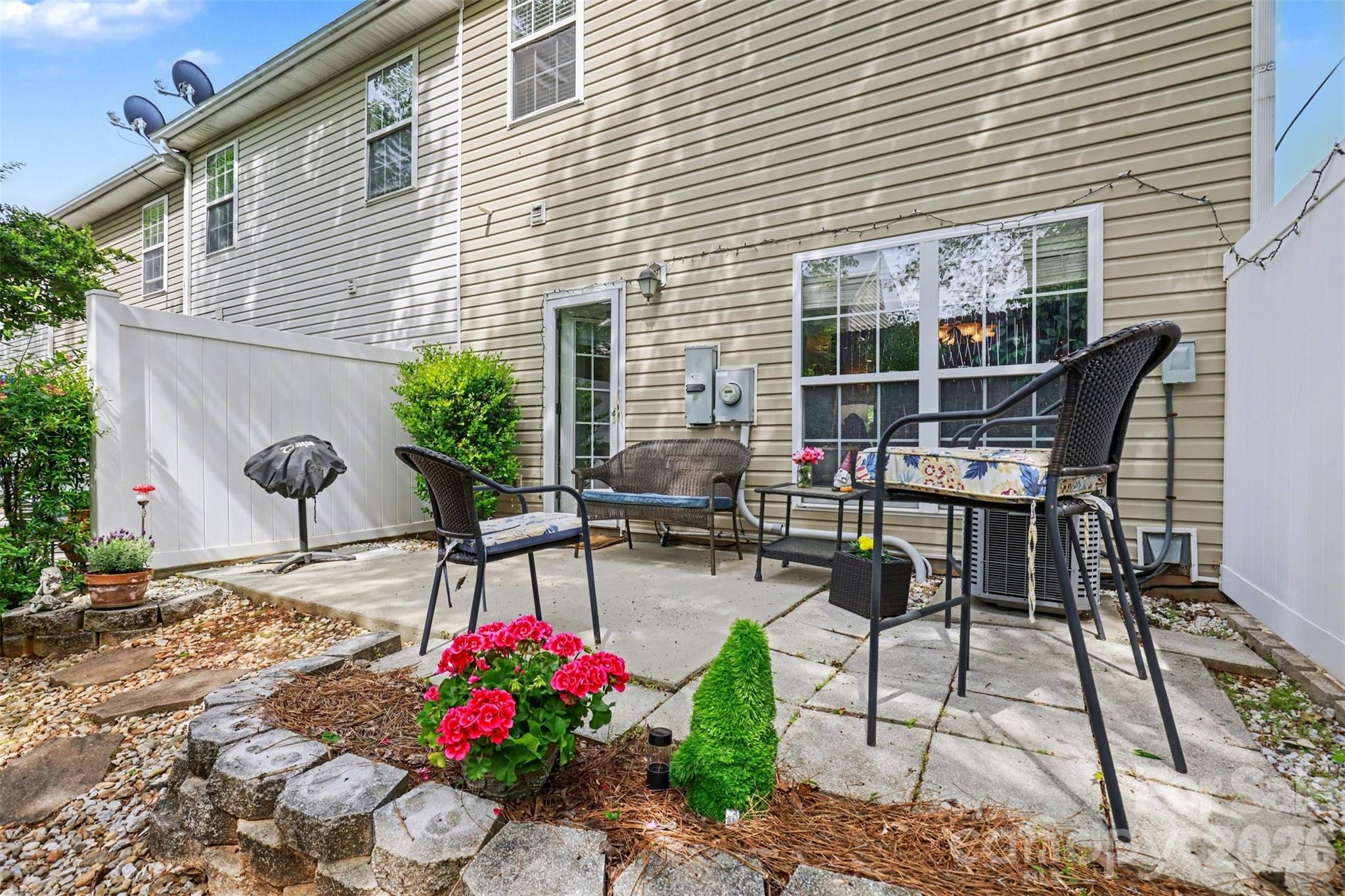 2103 Midnight Blue Lane — Fort Mill