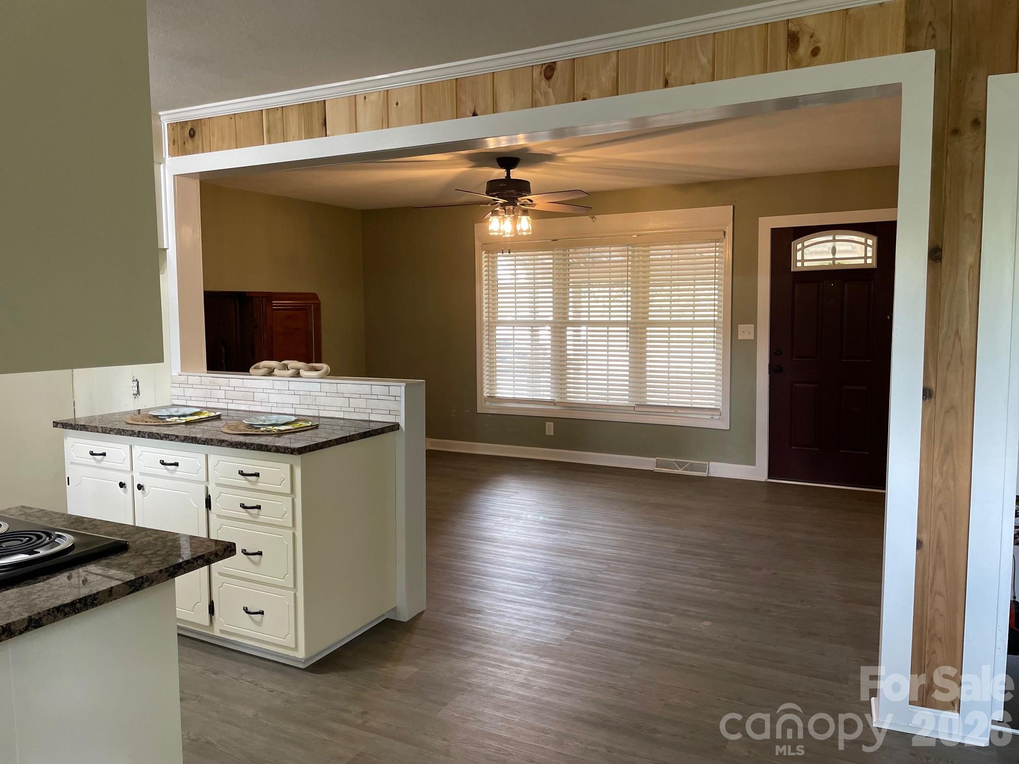 511 Sunbeam Farm Road — Cherryville