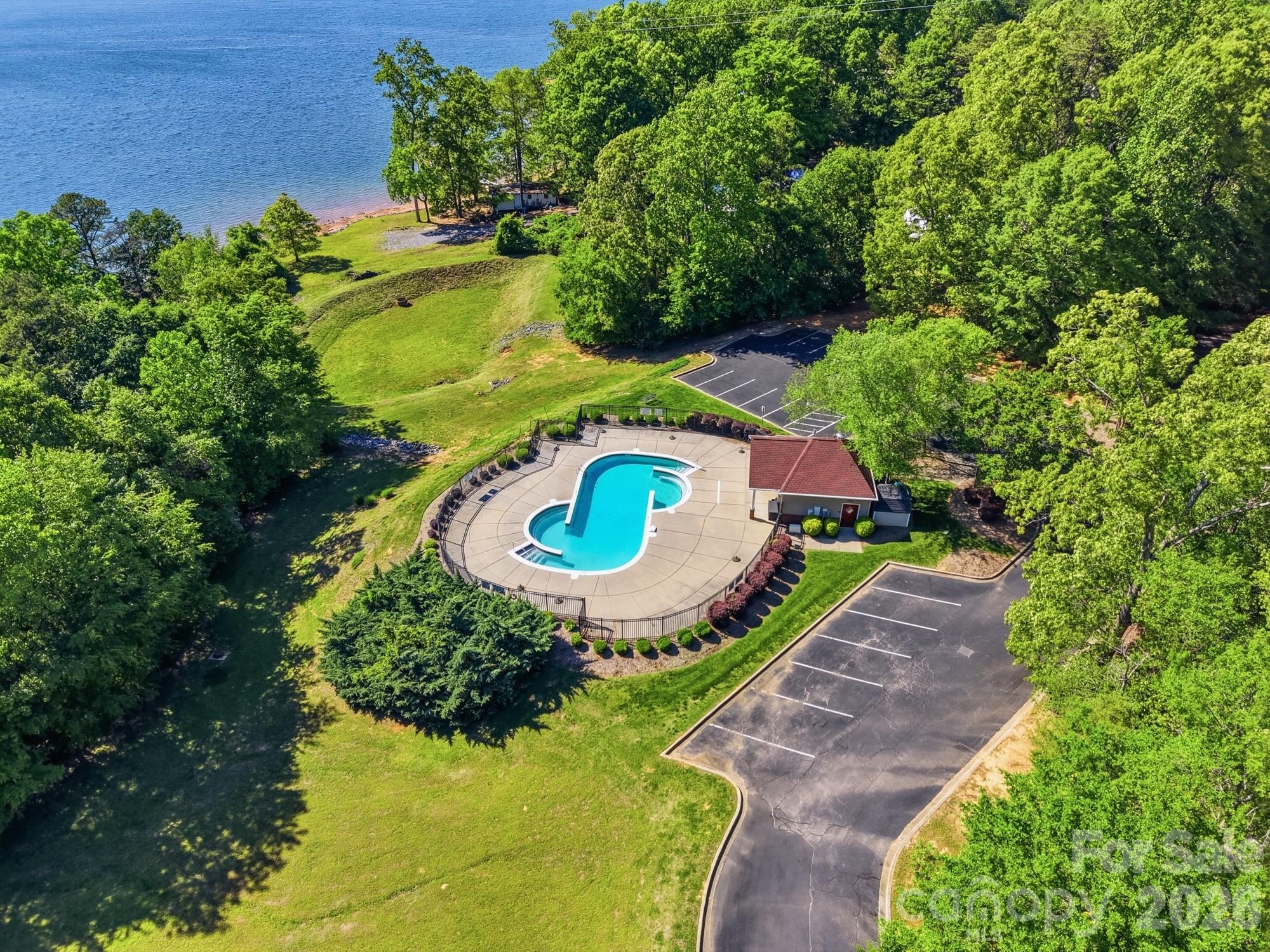 225 Horizon Circle — Rock Hill