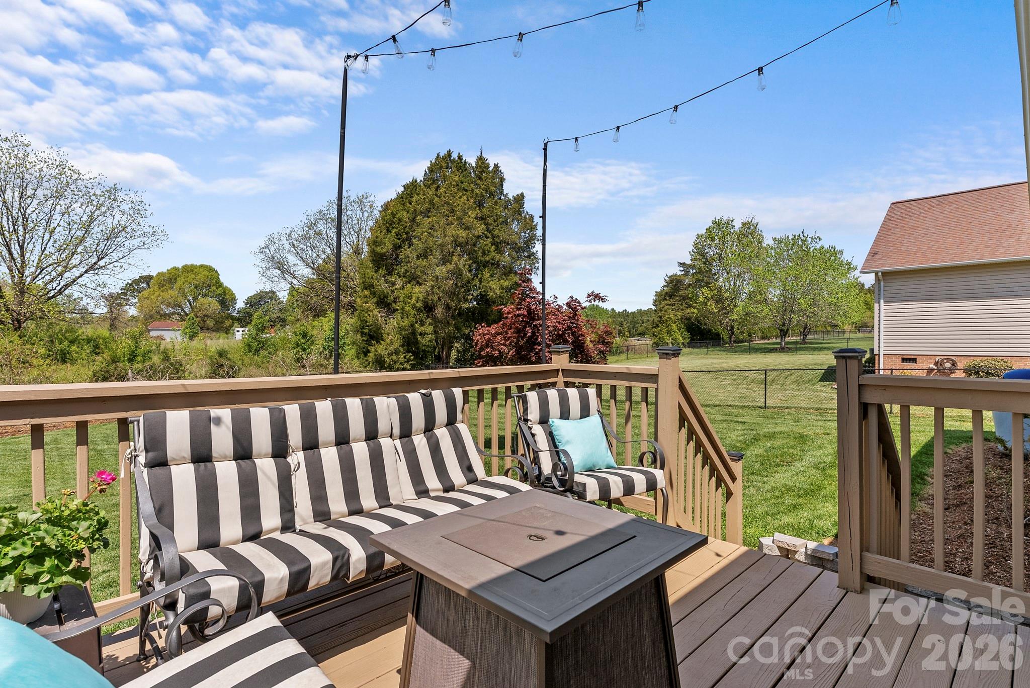 1478 Farmington Hills Drive — Conover