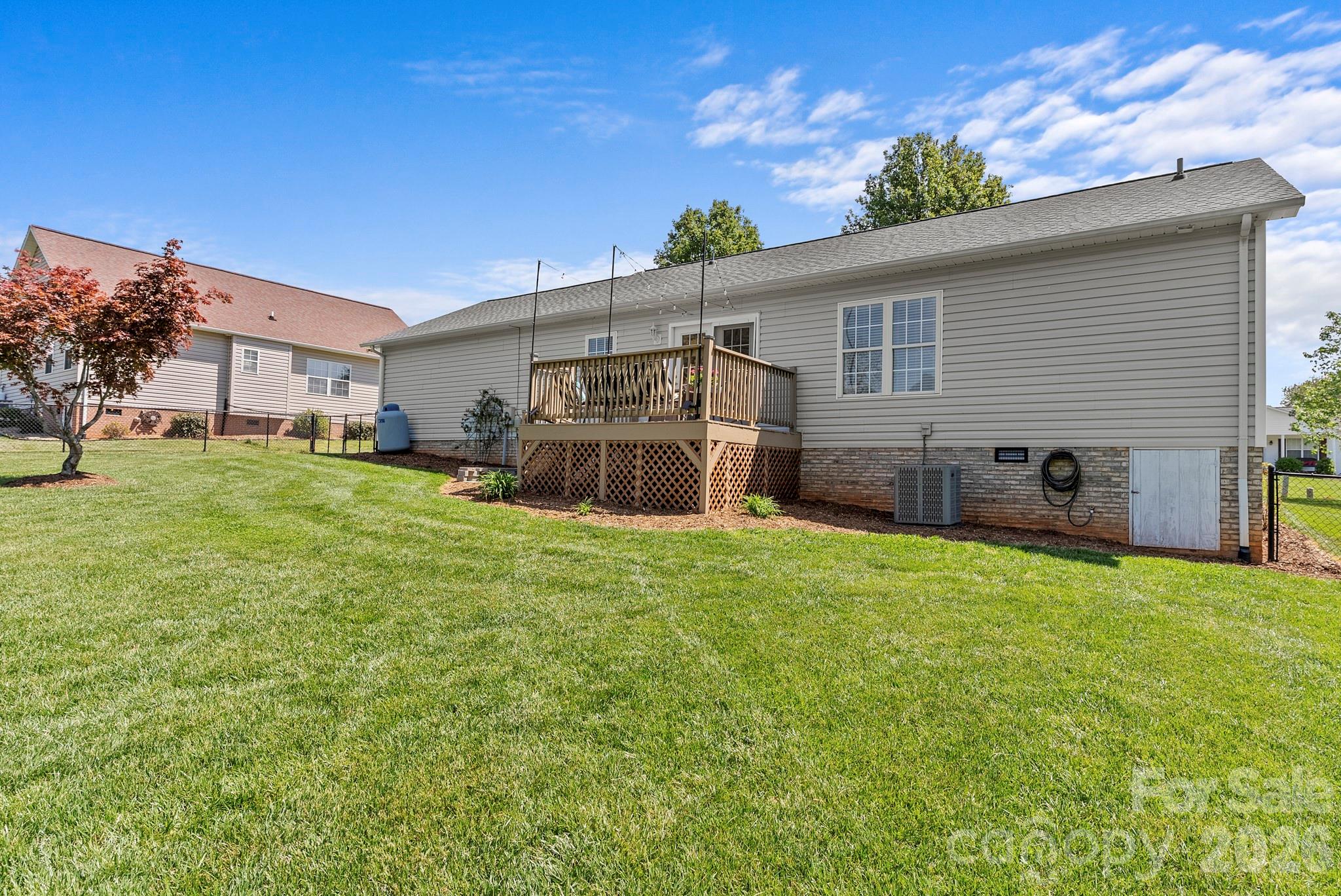 1478 Farmington Hills Drive — Conover