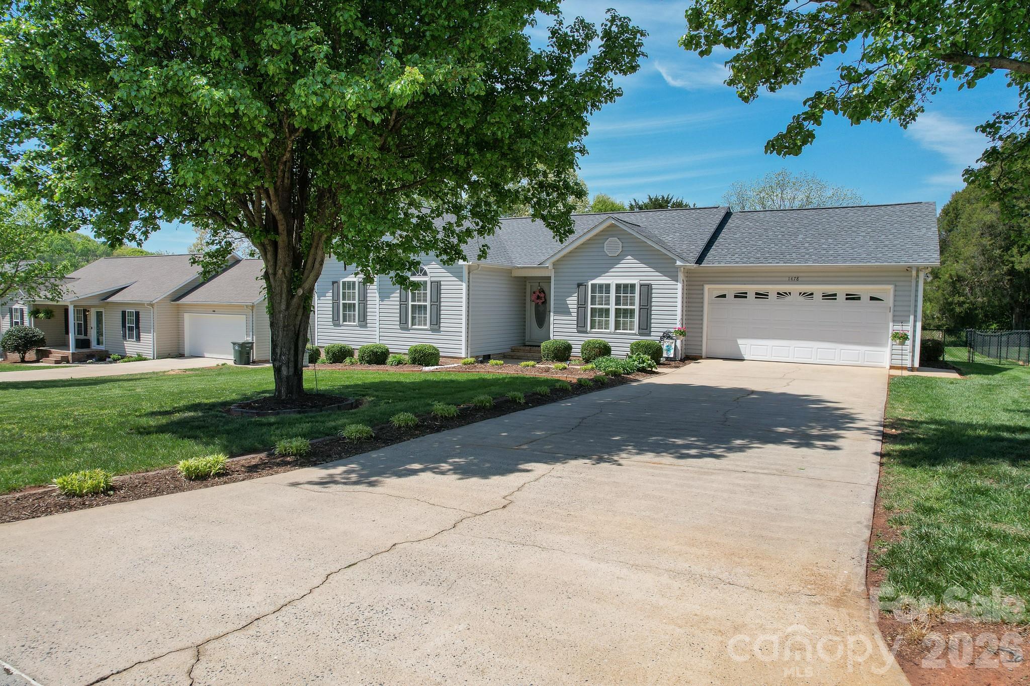 1478 Farmington Hills Drive — Conover