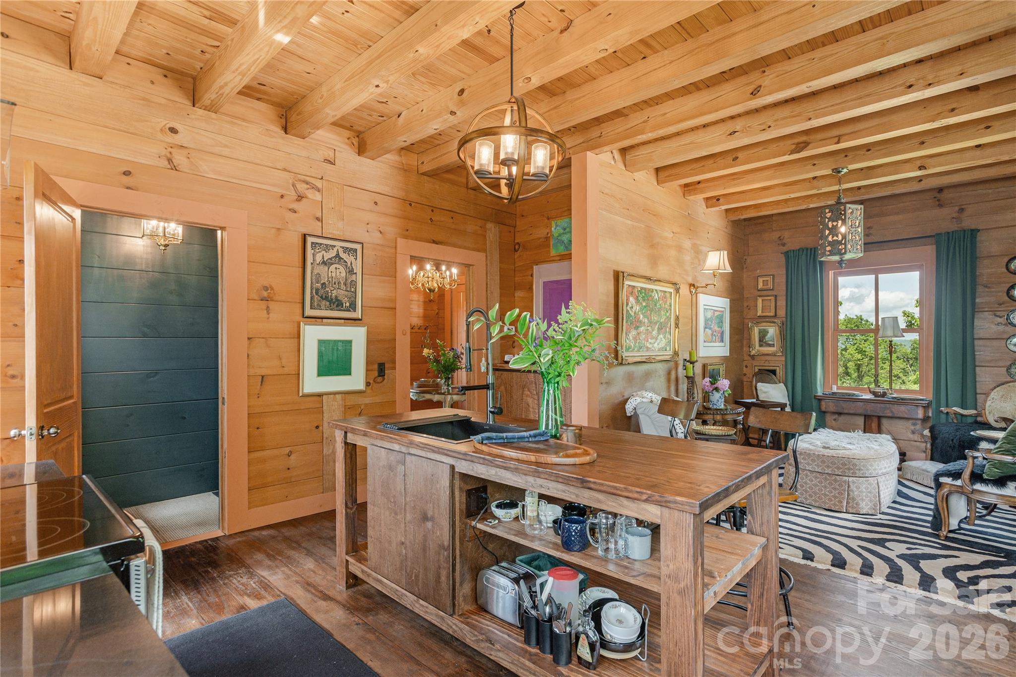 106 McCauley Drive — Asheville