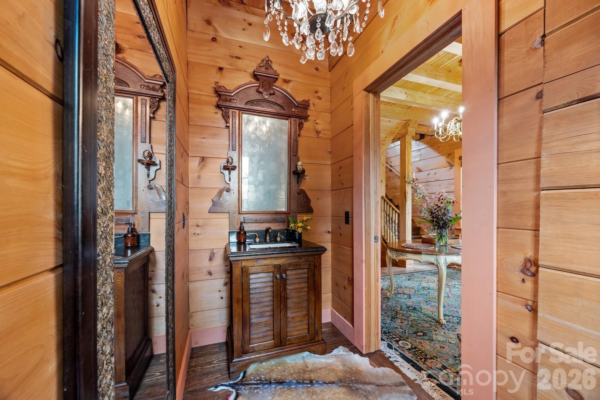 106 McCauley Drive — Asheville