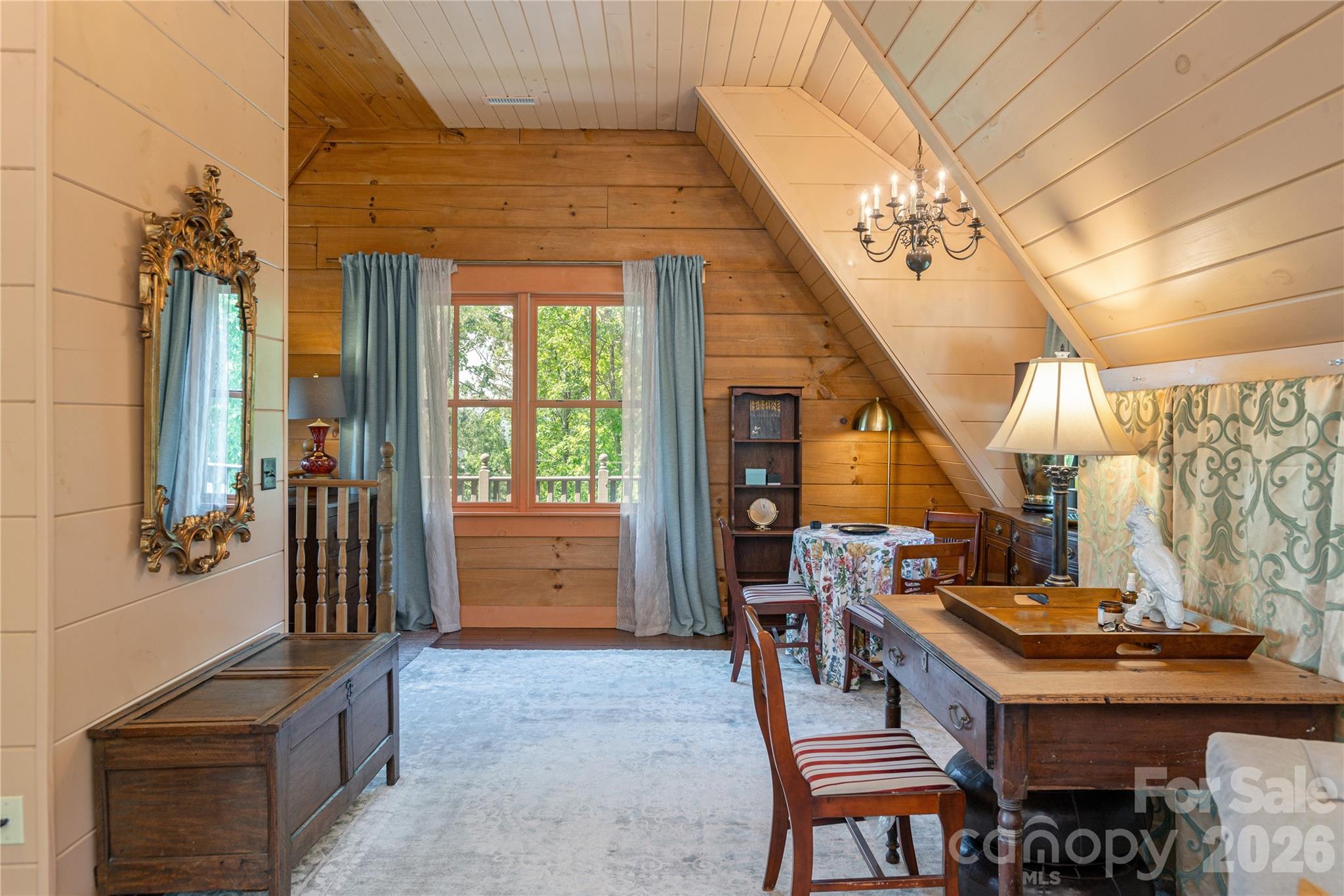 106 McCauley Drive — Asheville
