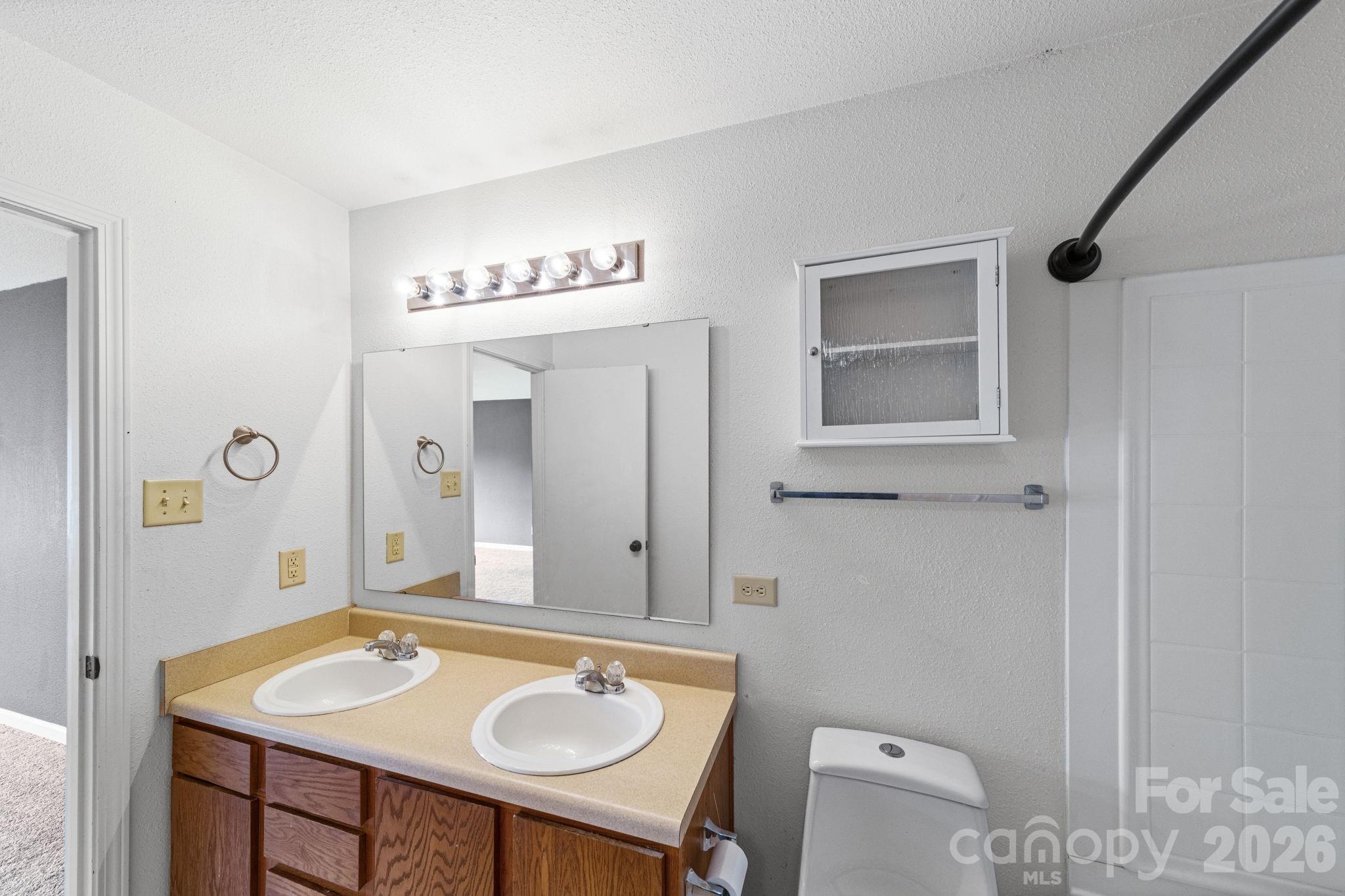 2902 Royal Fern Lane — Charlotte