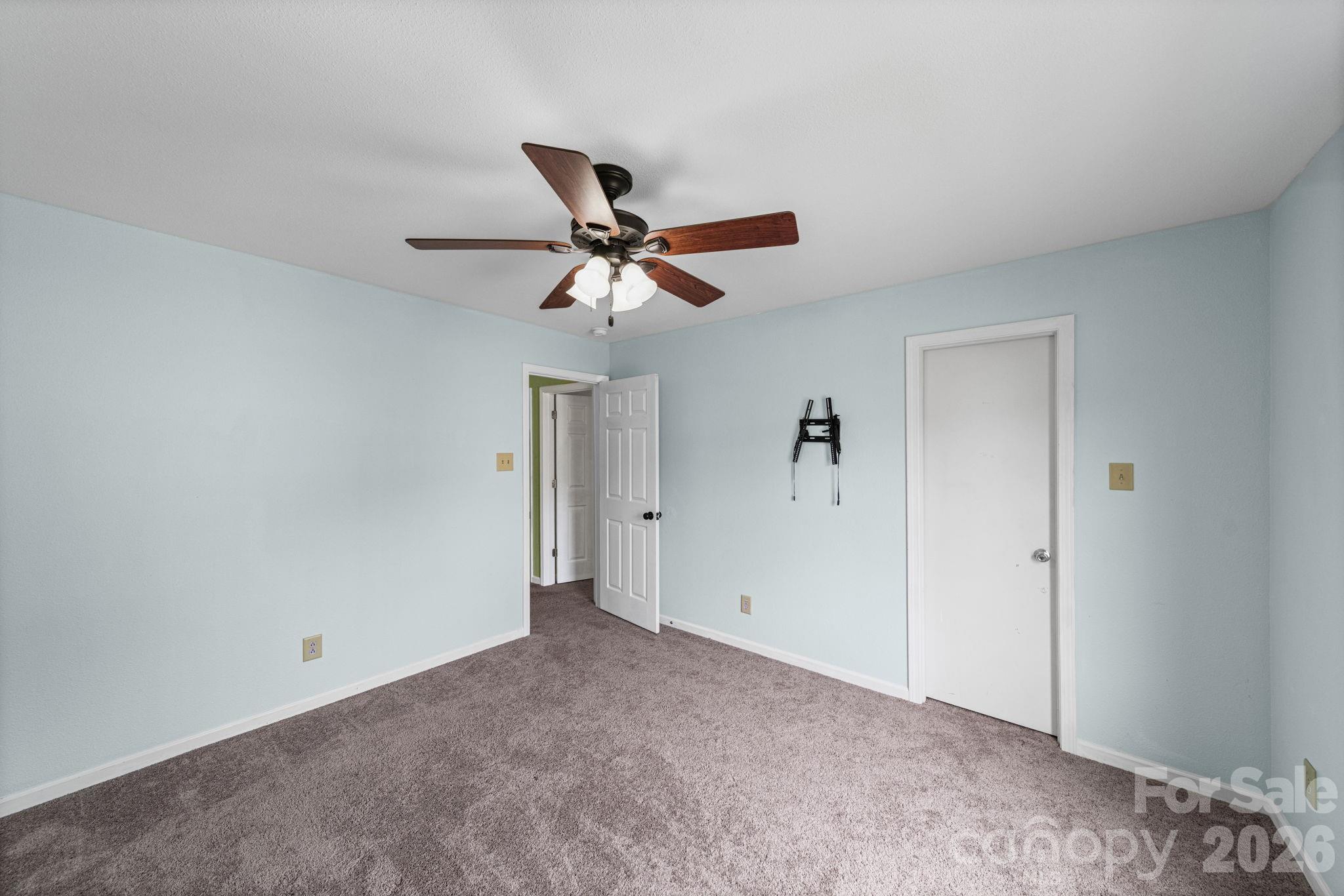 2902 Royal Fern Lane — Charlotte