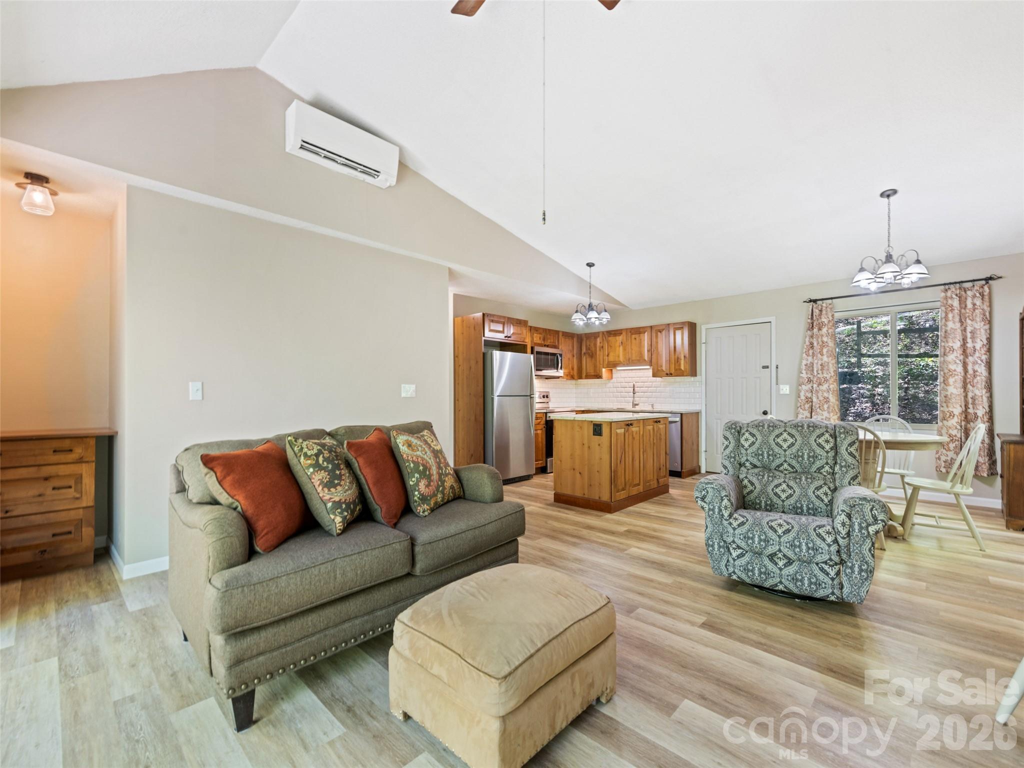 662 Locust Drive — Maggie Valley