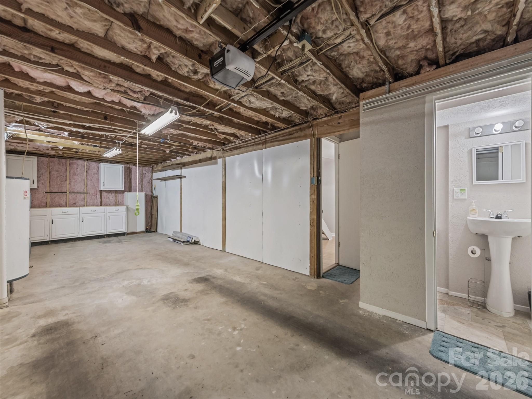 662 Locust Drive — Maggie Valley