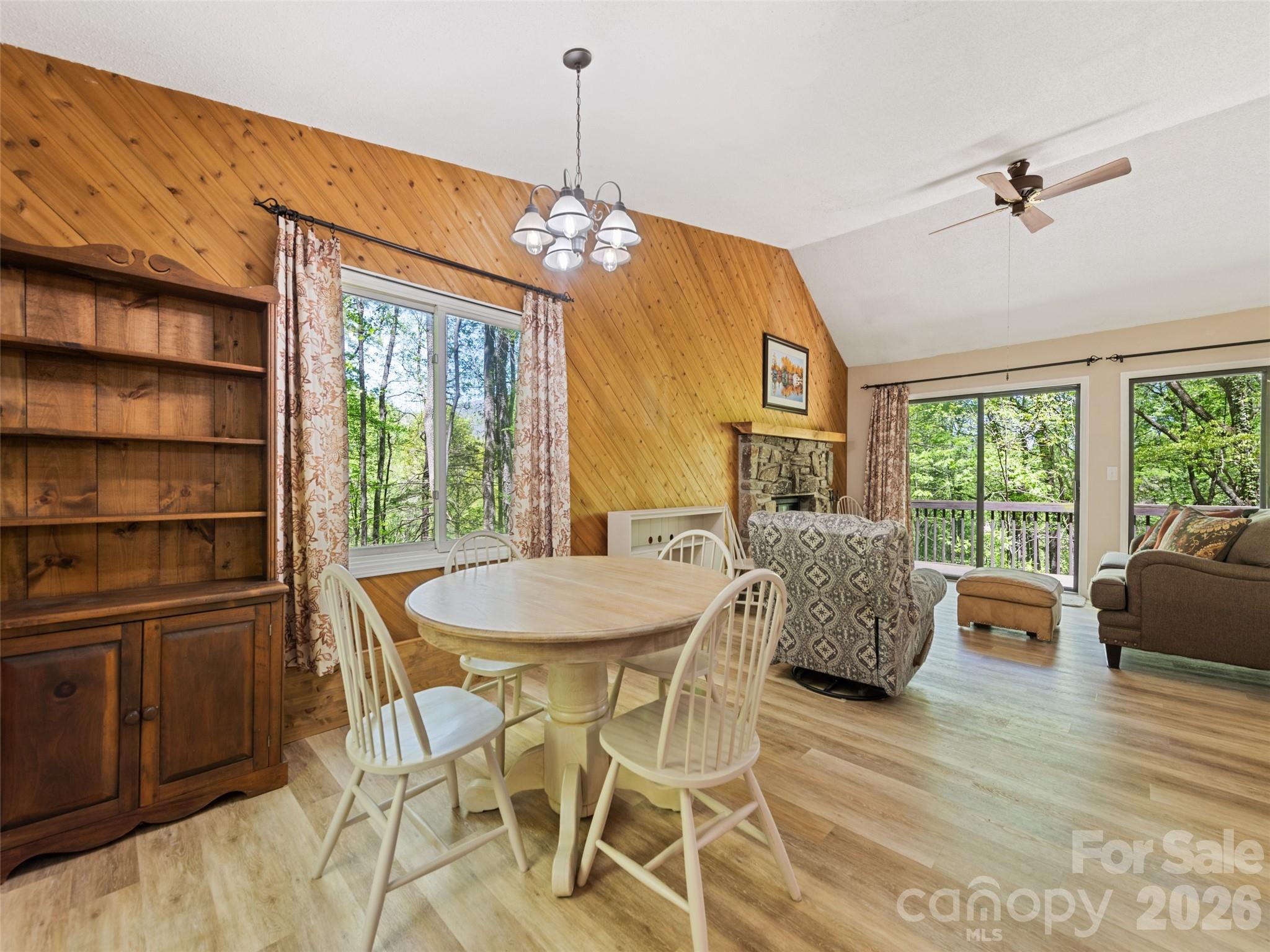 662 Locust Drive — Maggie Valley