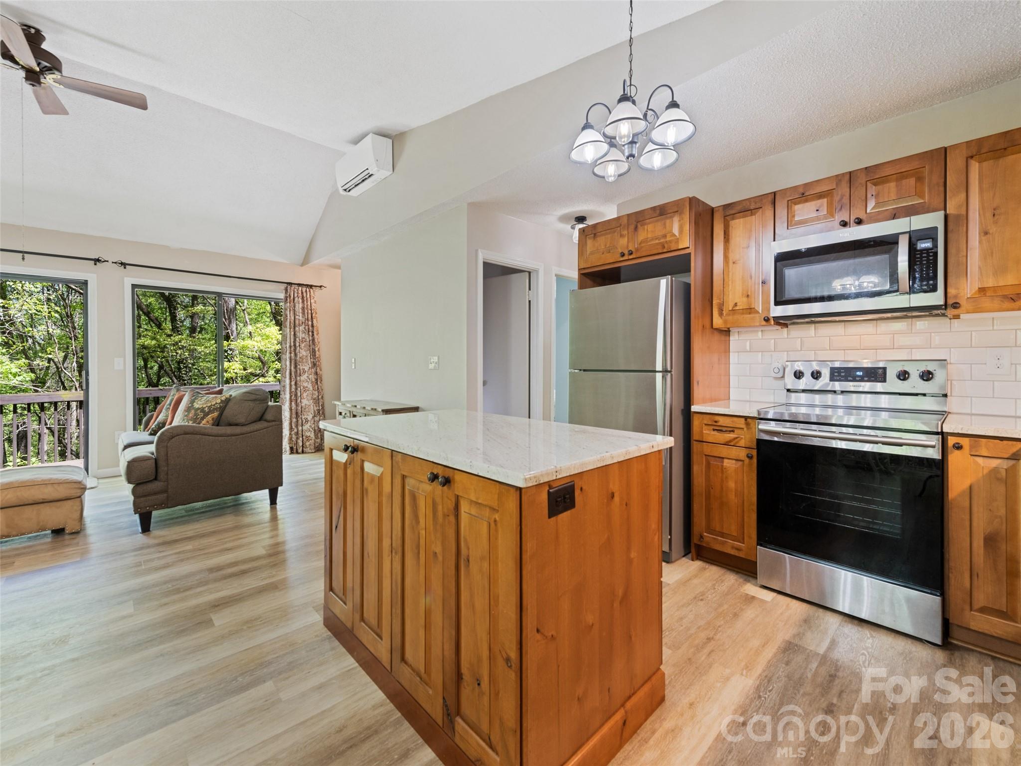 662 Locust Drive — Maggie Valley