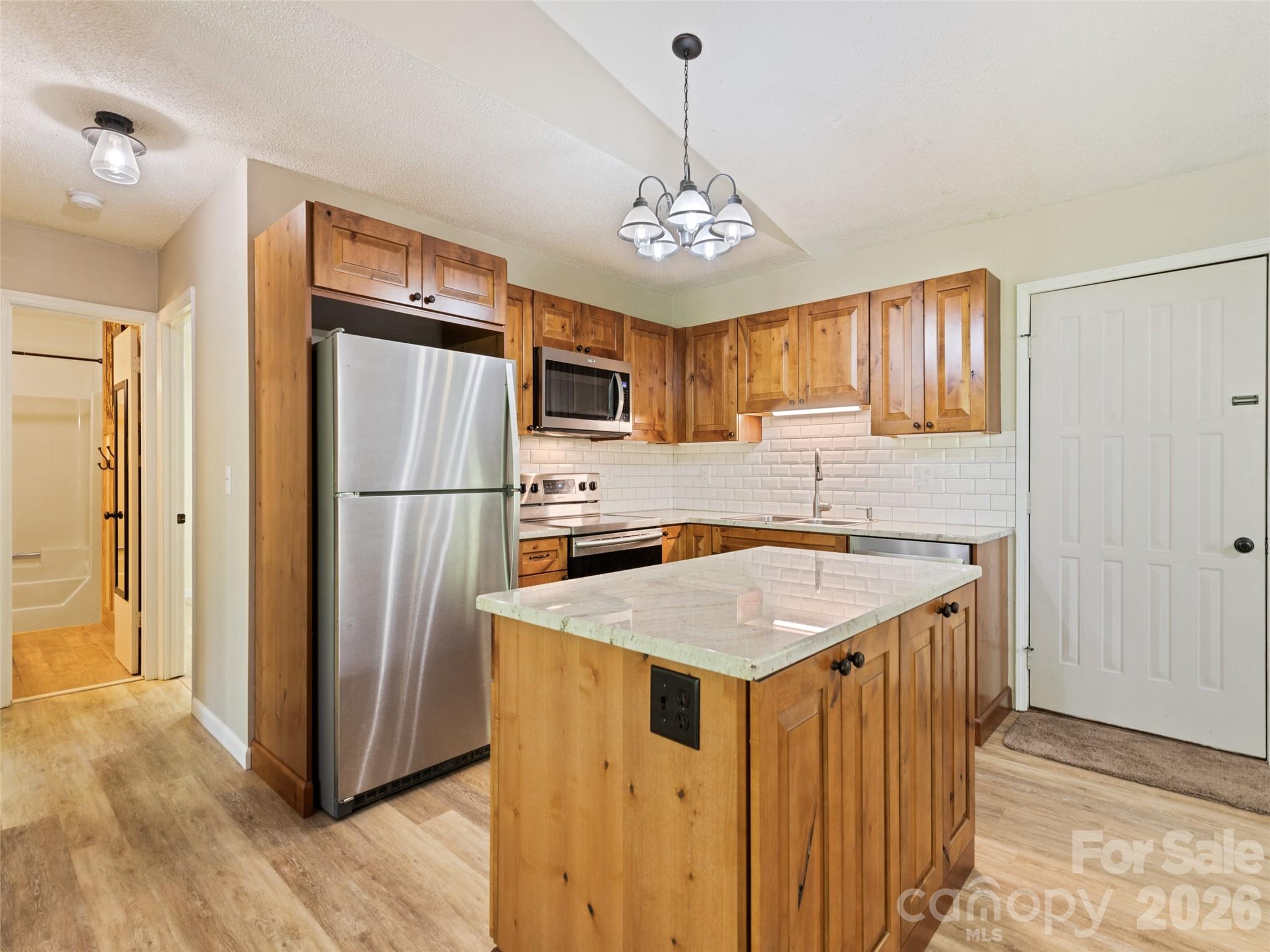 662 Locust Drive — Maggie Valley