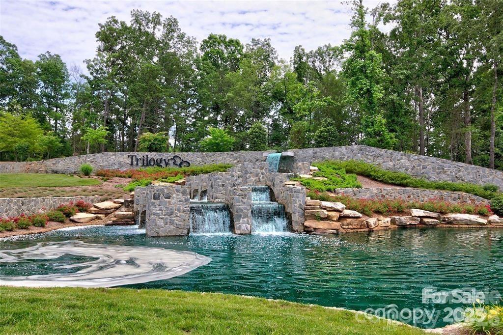 4851 Looking Glass Trail — Denver