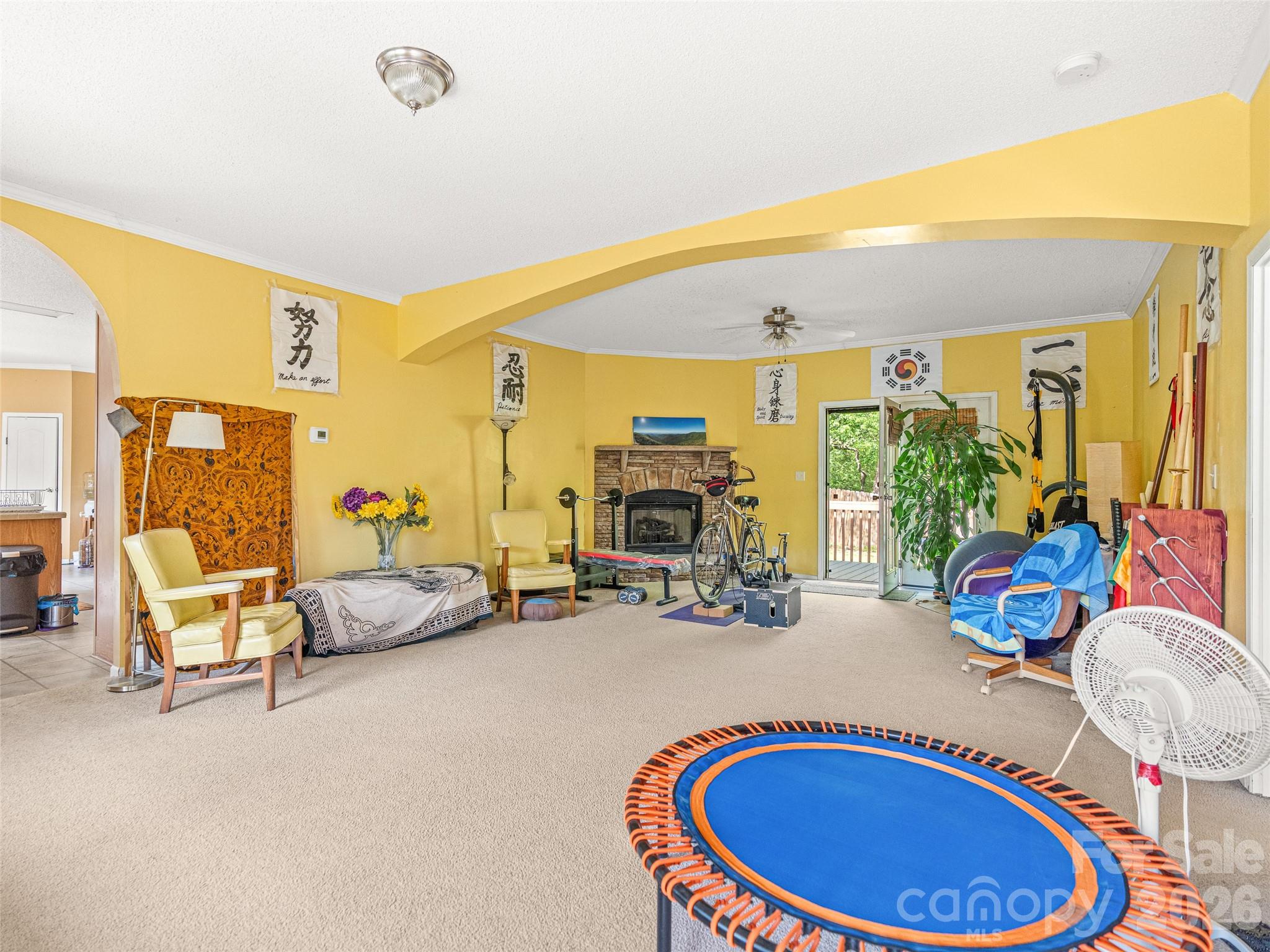 12 Jackson Cove Road — Leicester