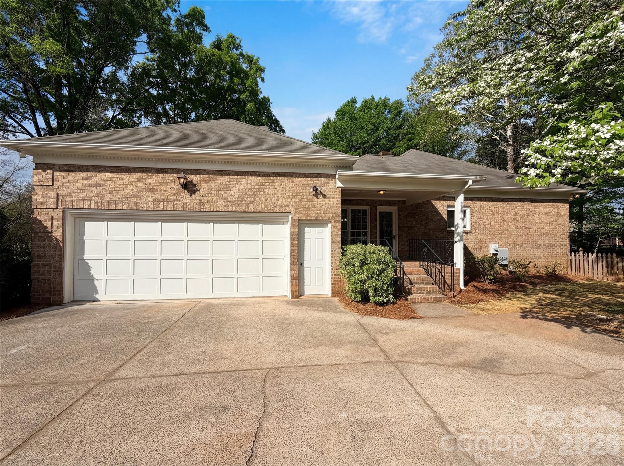 6024 Dovefield Road — Charlotte