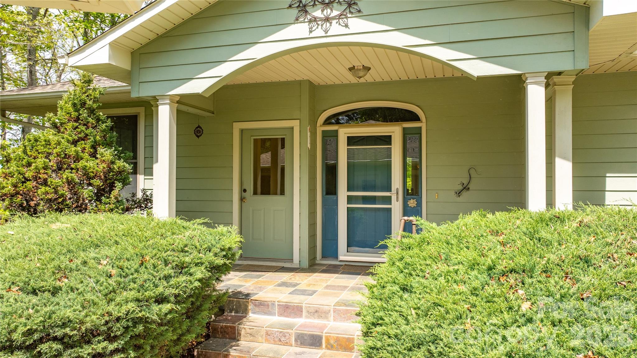 27 Magnolia Drive — Nebo
