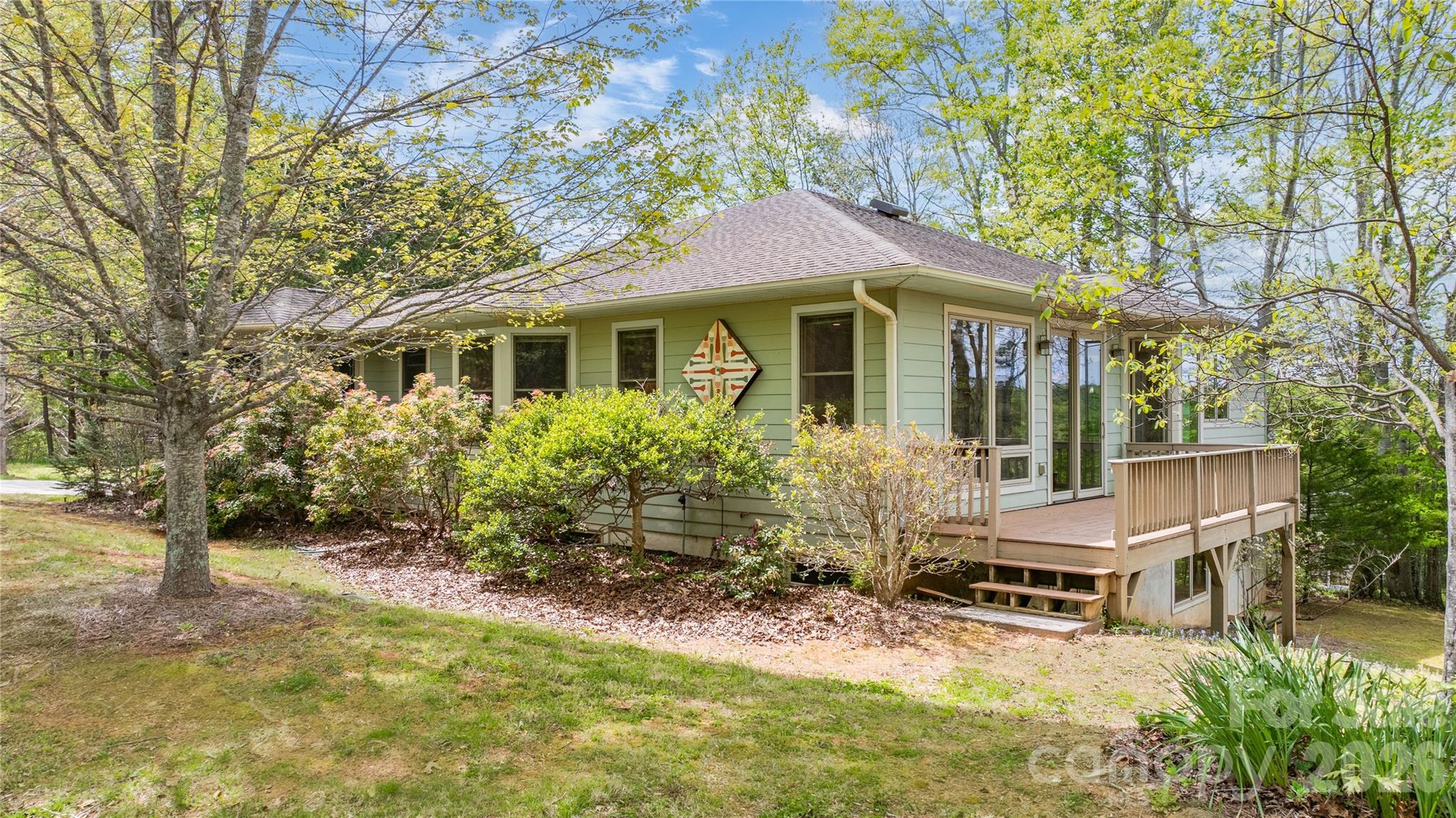 27 Magnolia Drive — Nebo