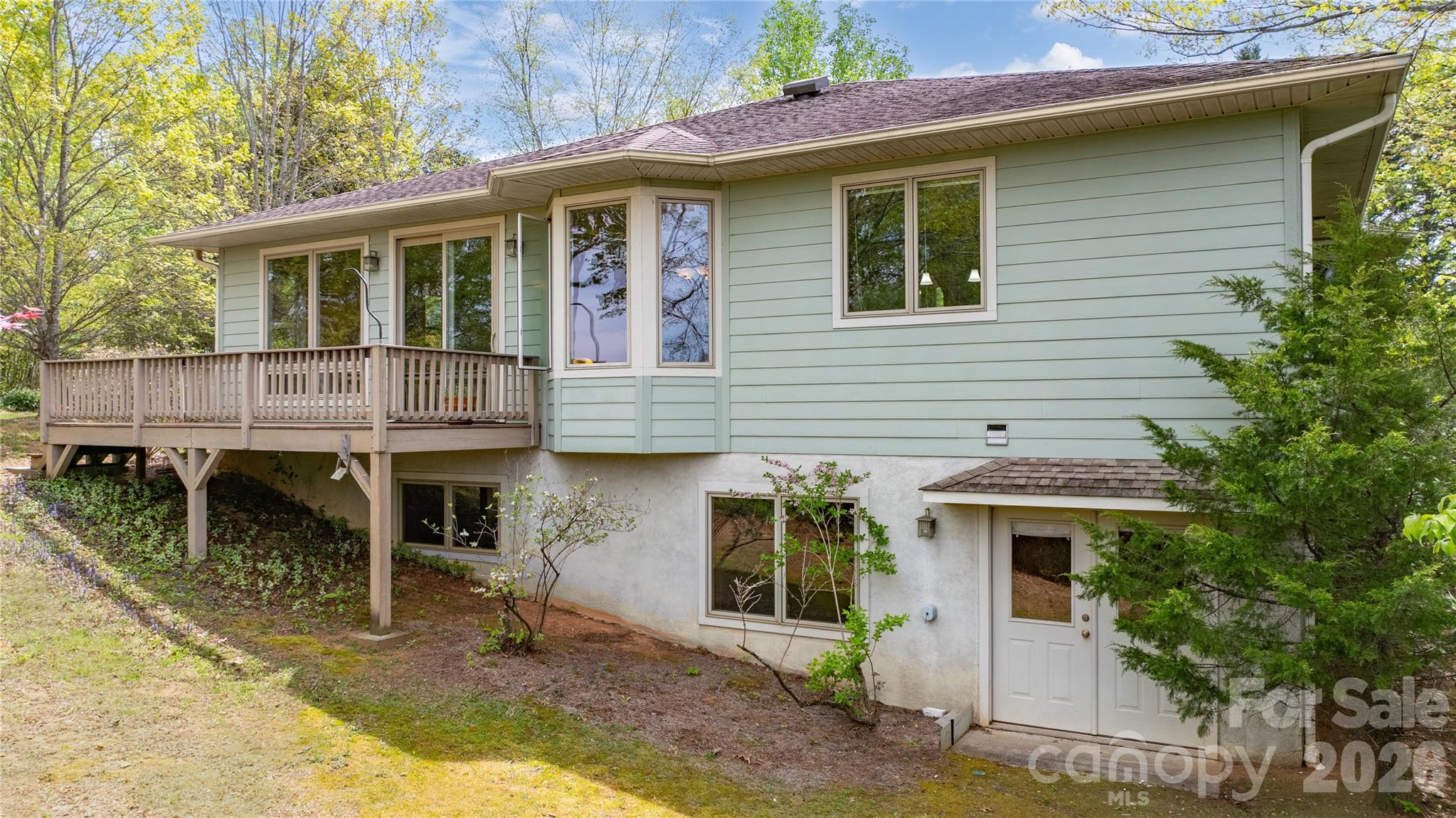 27 Magnolia Drive — Nebo