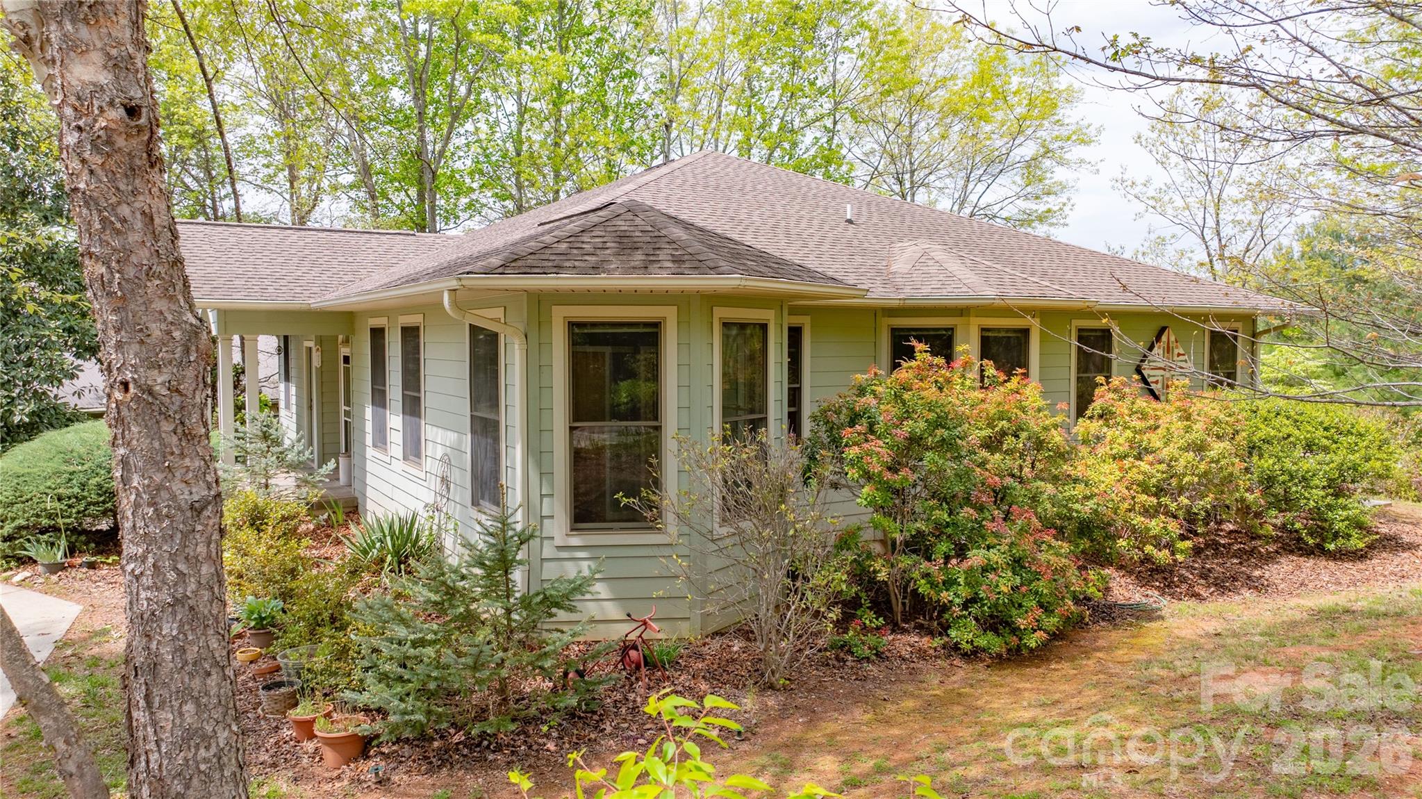 27 Magnolia Drive — Nebo