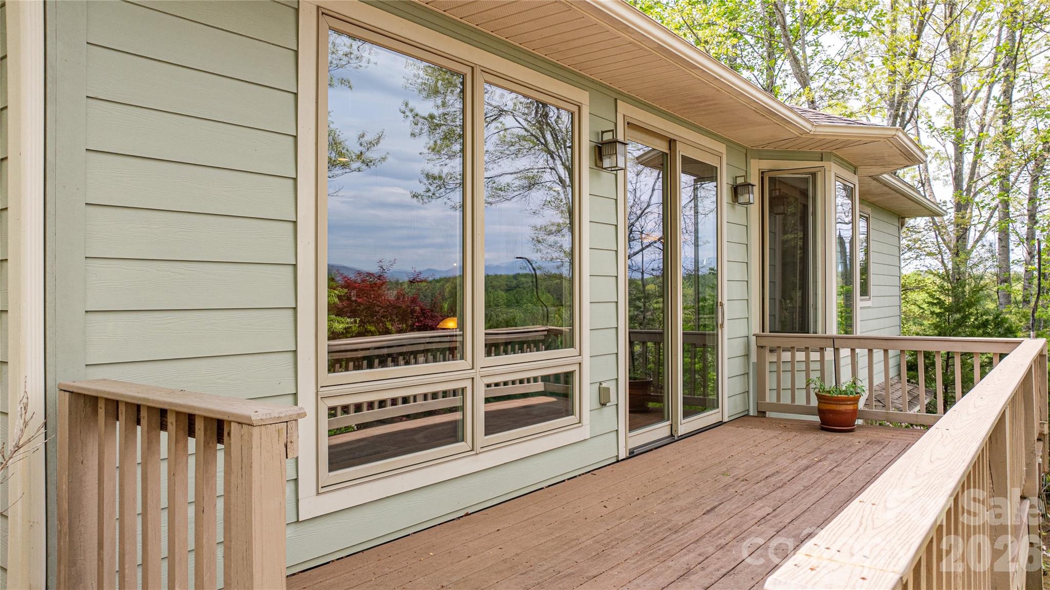 27 Magnolia Drive — Nebo