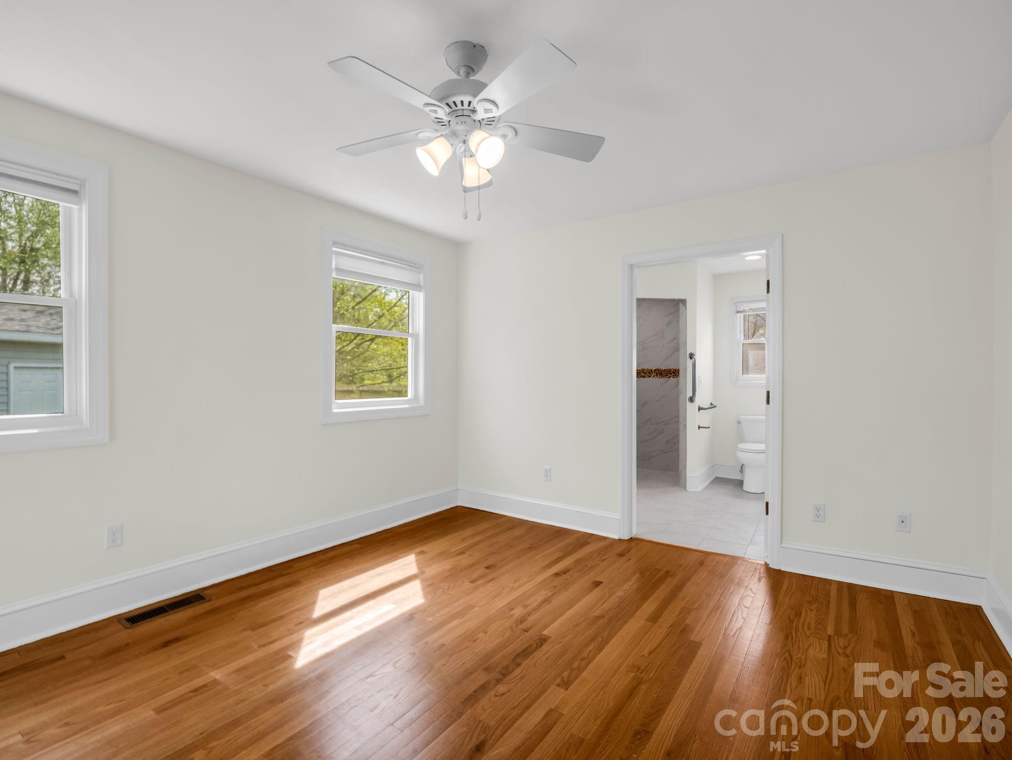 212 Vance Avenue — Black Mountain