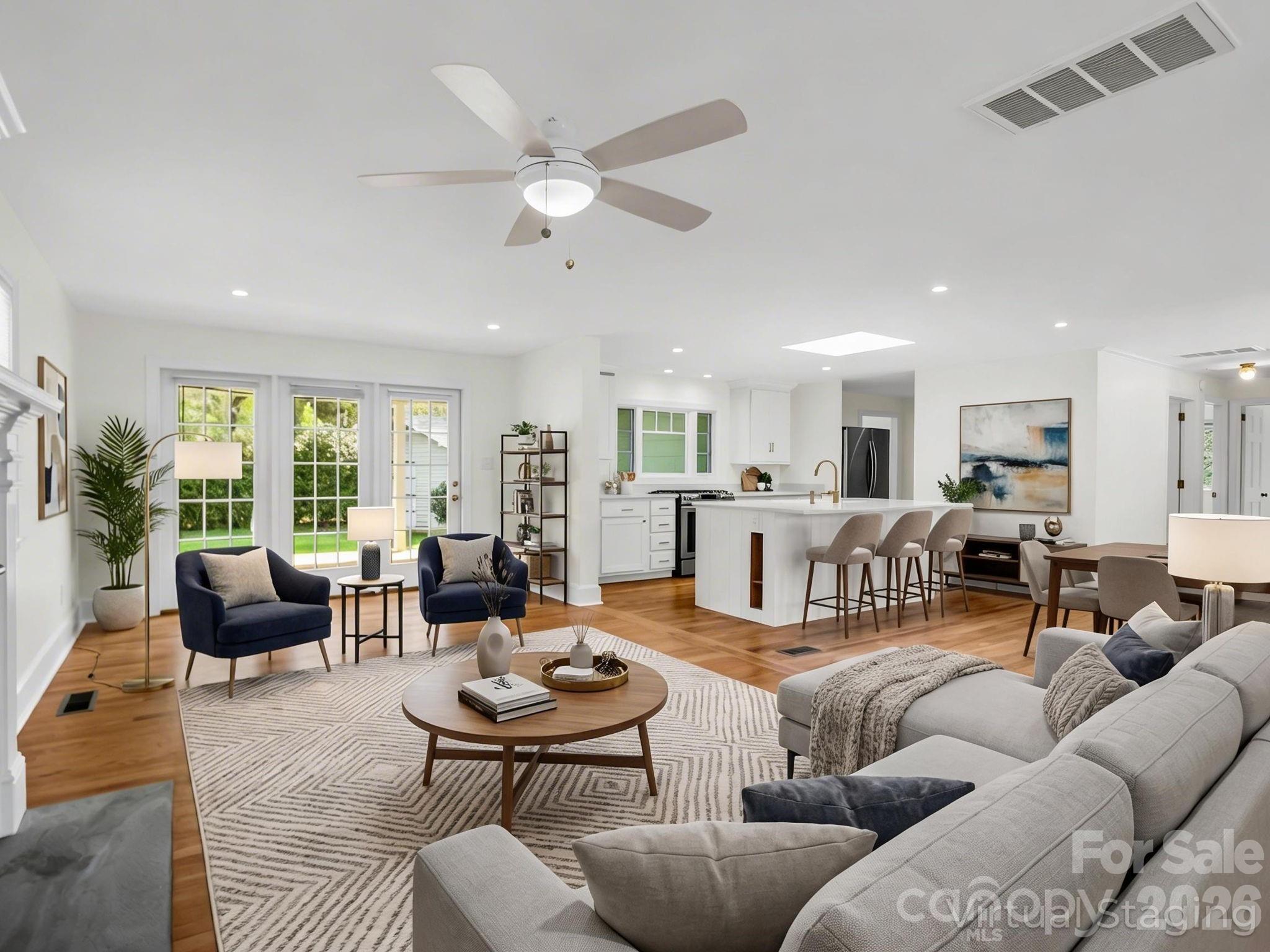 212 Vance Avenue — Black Mountain