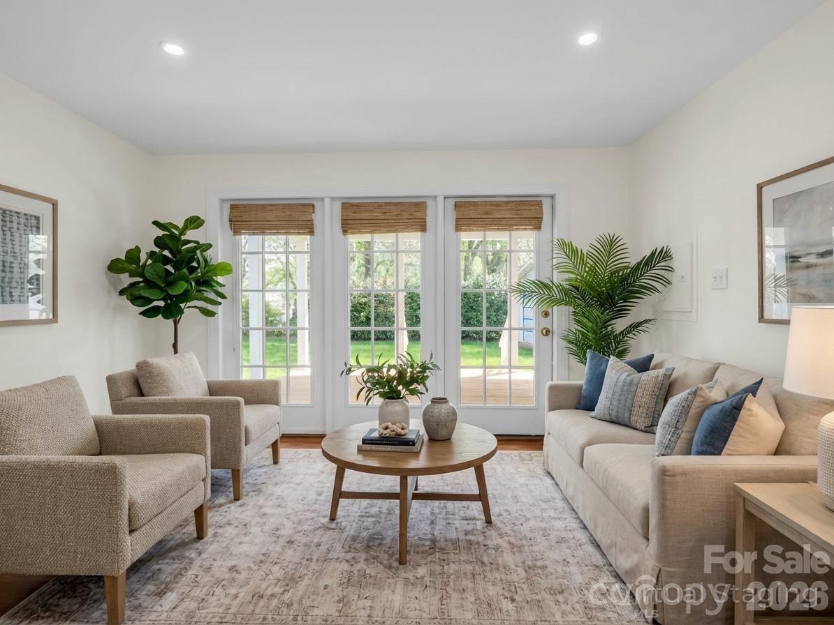 212 Vance Avenue — Black Mountain