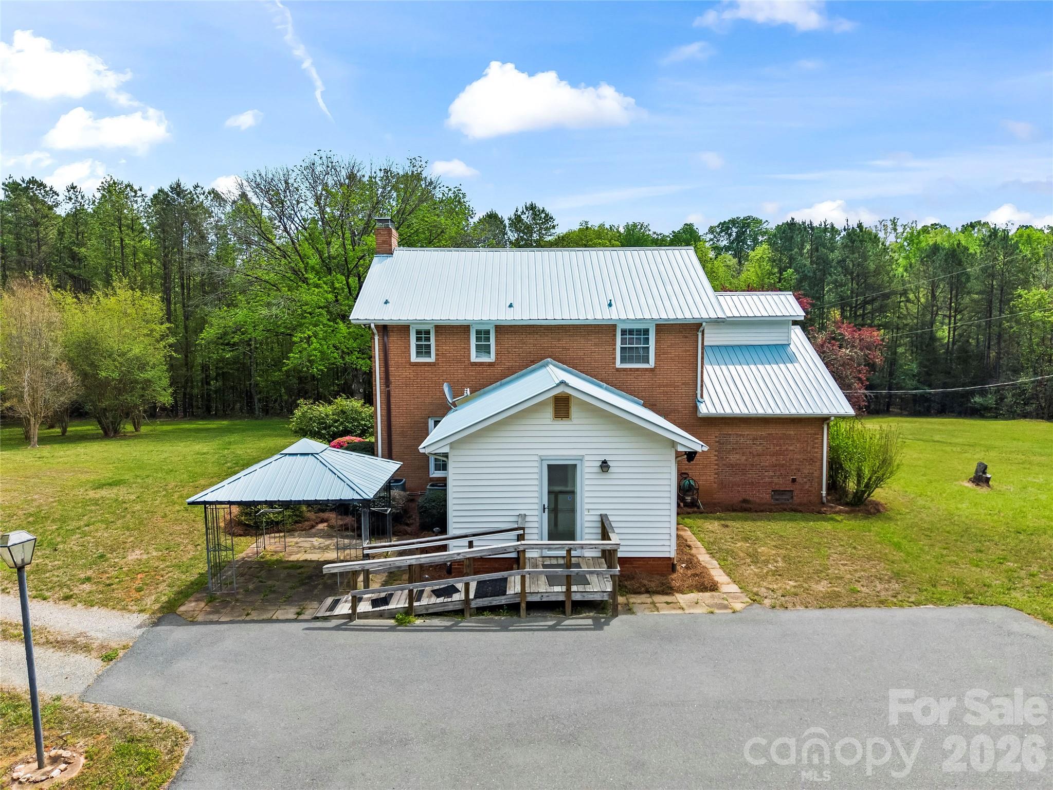 10670 Troutman Road — Midland