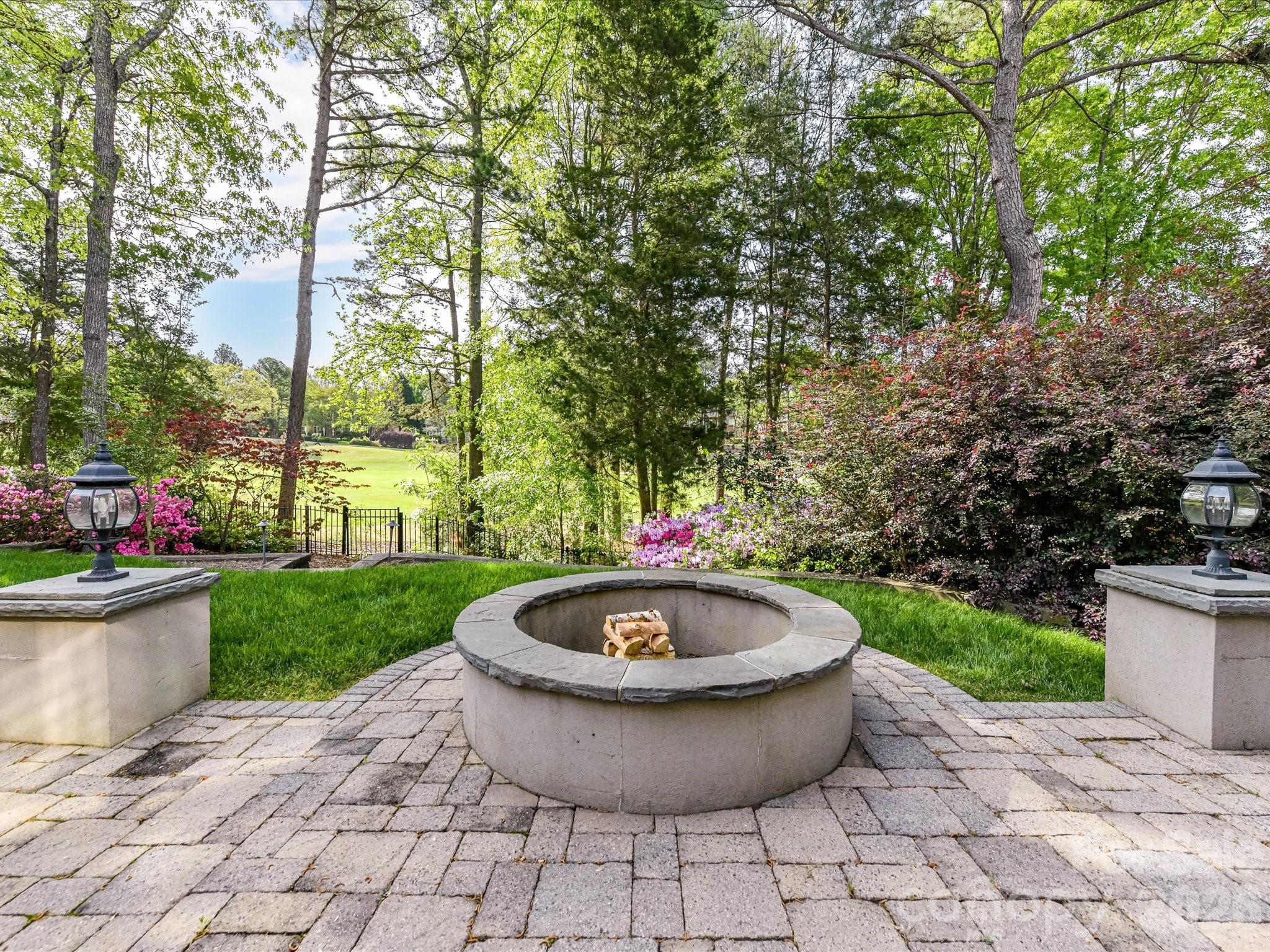 15615 McCullers Court — Charlotte