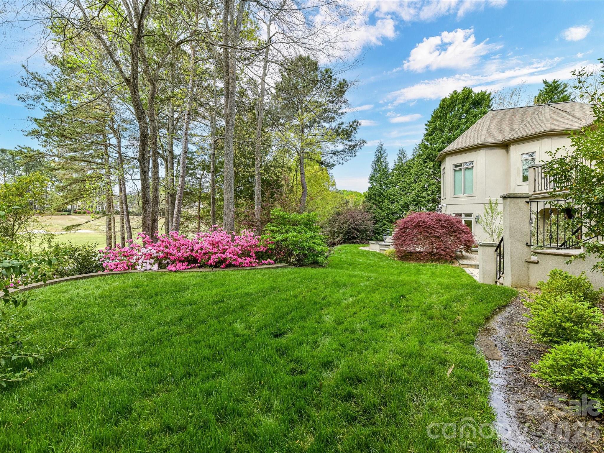 15615 McCullers Court — Charlotte