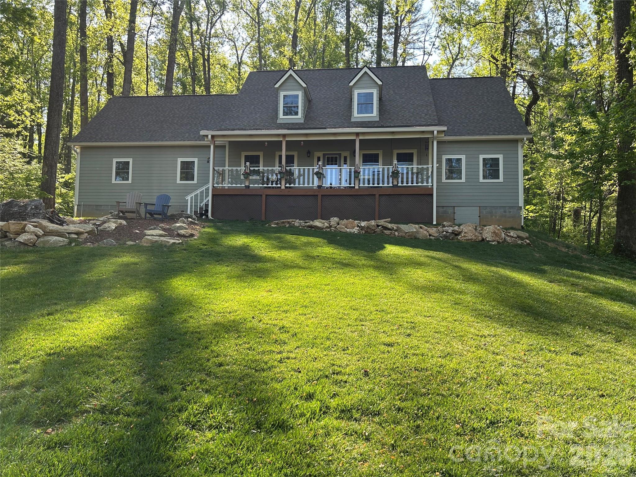 88 Pounding Mill None — Hendersonville
