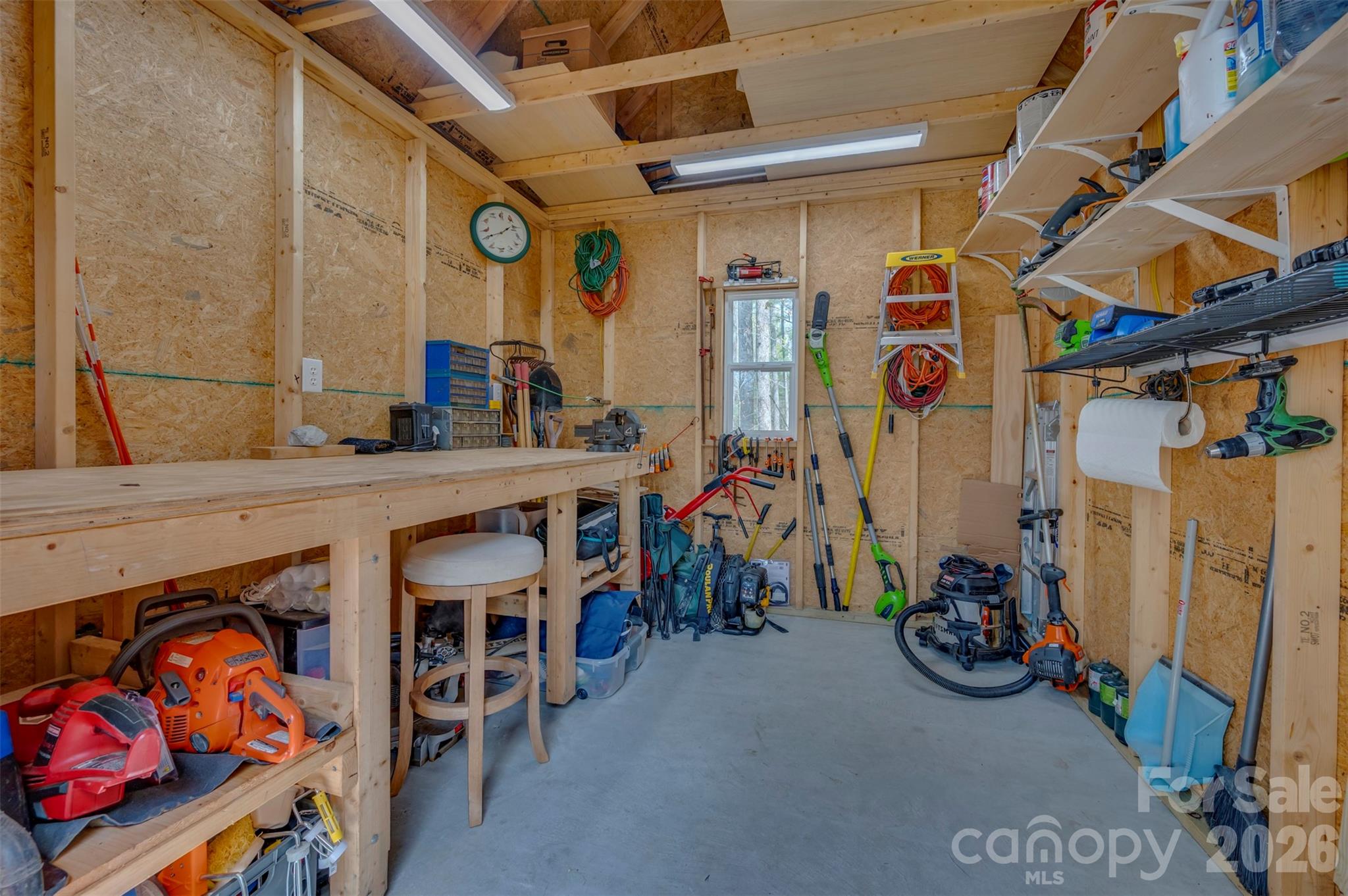 88 Pounding Mill None — Hendersonville