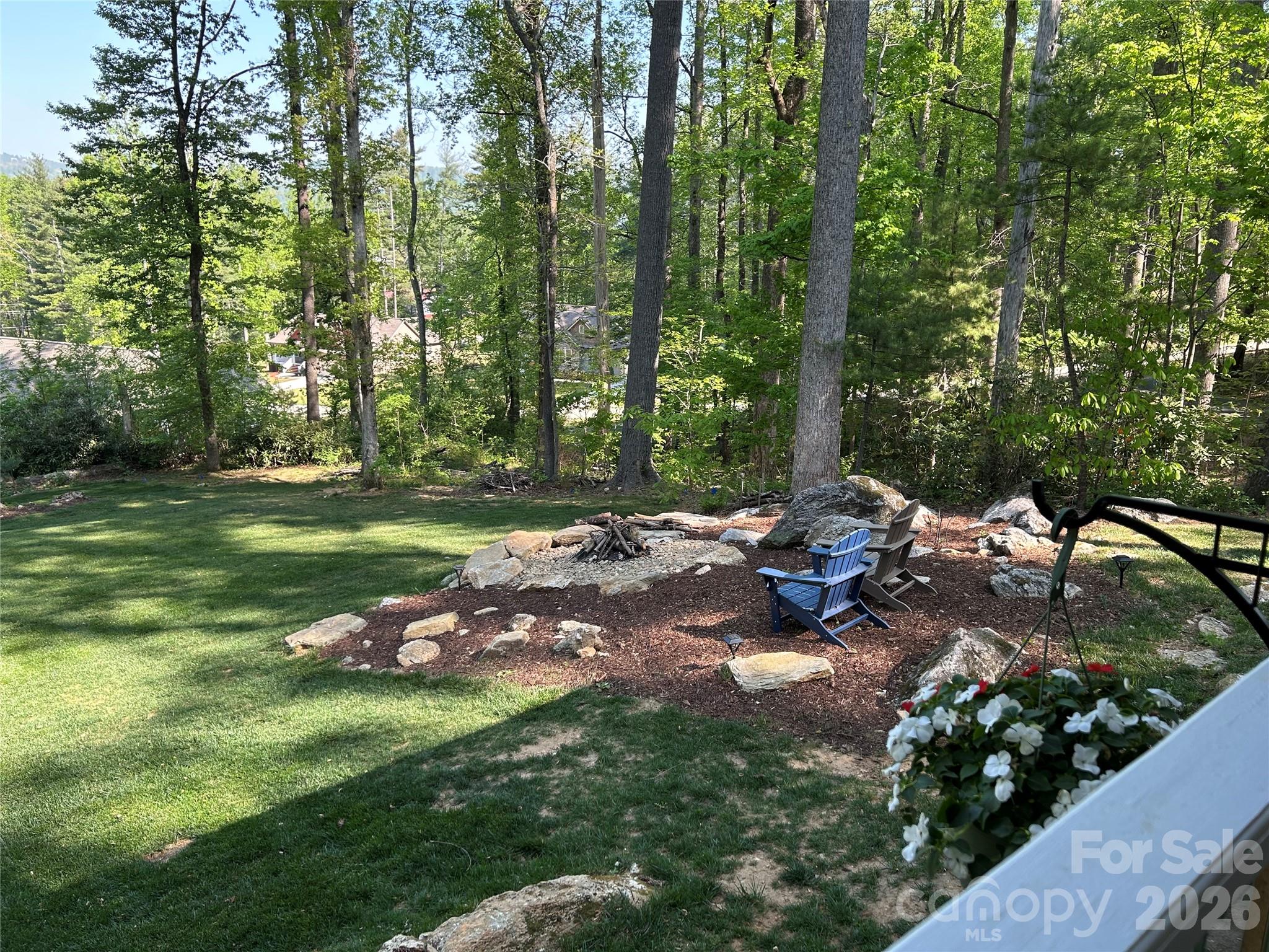 88 Pounding Mill None — Hendersonville