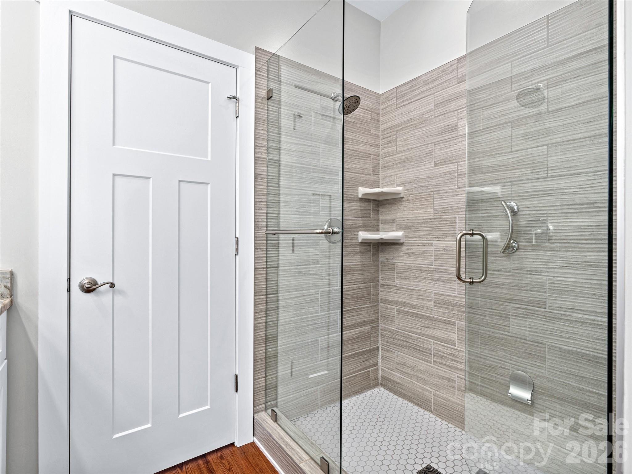 237 Leyland Circle — Hendersonville