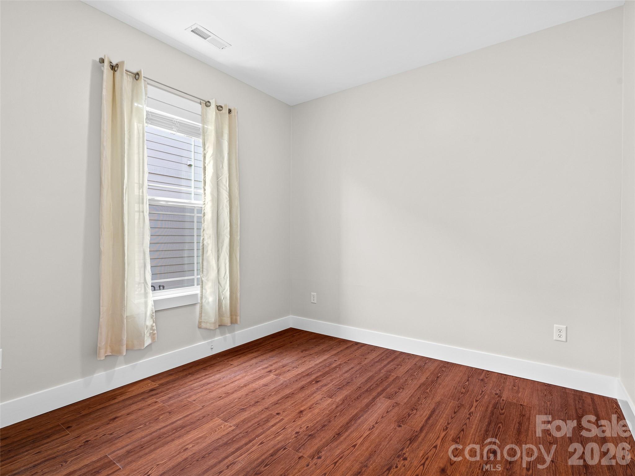 237 Leyland Circle — Hendersonville