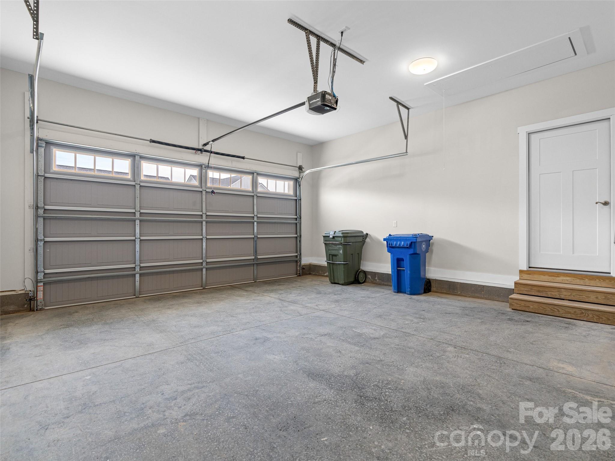237 Leyland Circle — Hendersonville