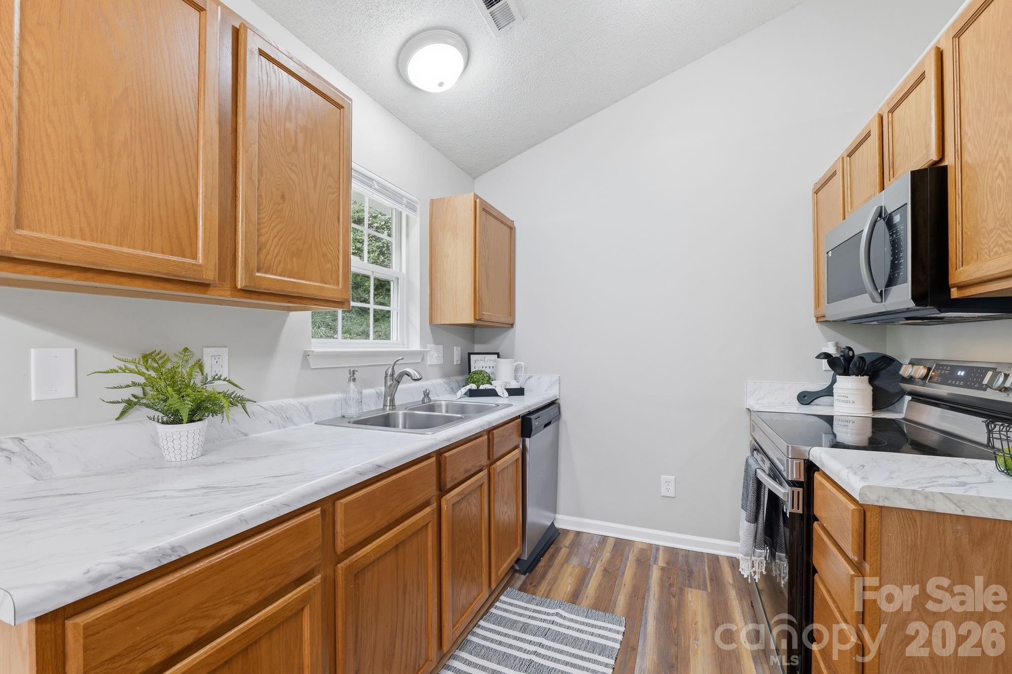 11026 Olde English Drive — Charlotte