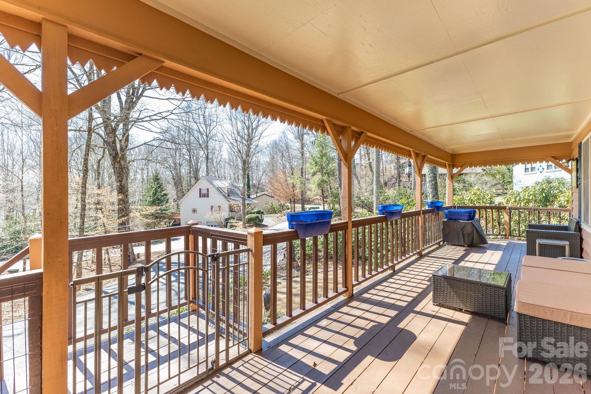 60 Pine View Road — Newland