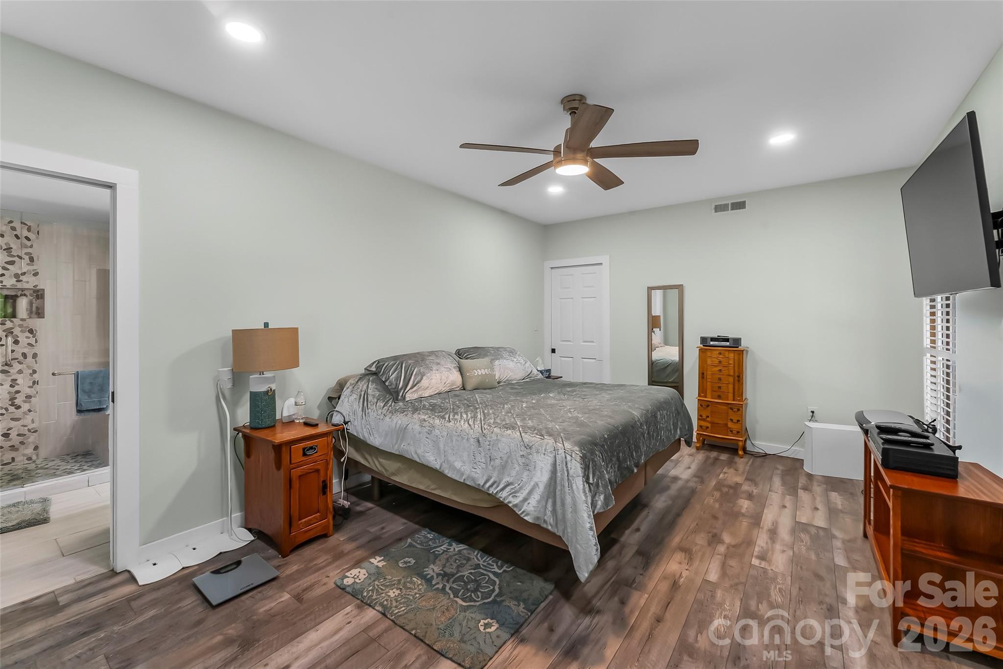 4639 Harbor View Terrace — Morganton