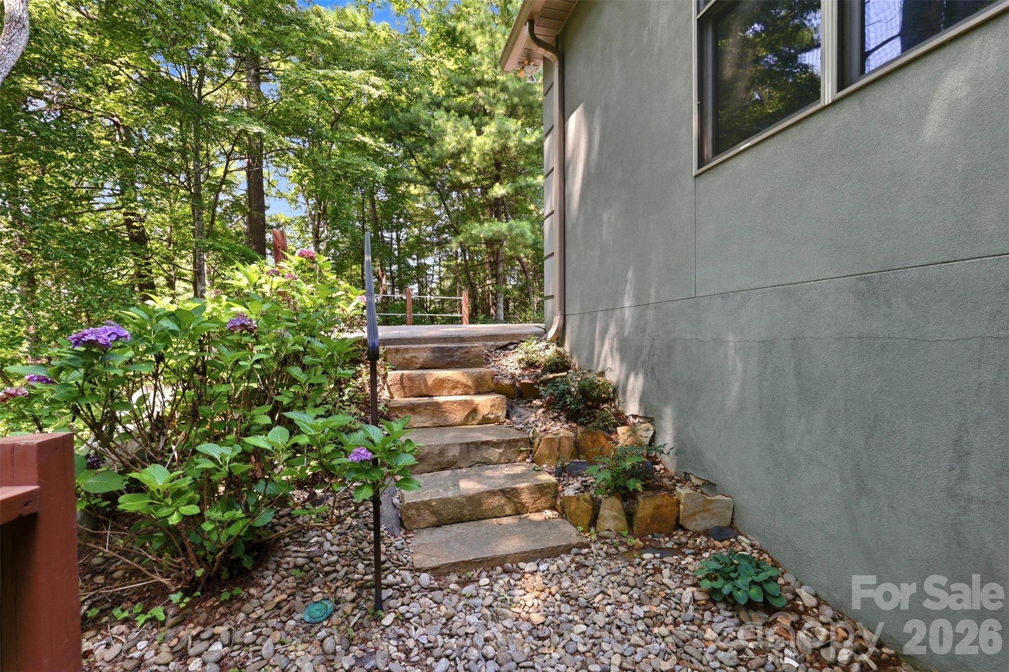 4639 Harbor View Terrace — Morganton