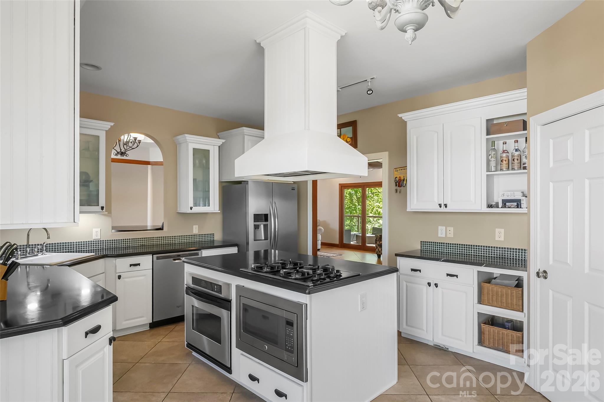 4639 Harbor View Terrace — Morganton