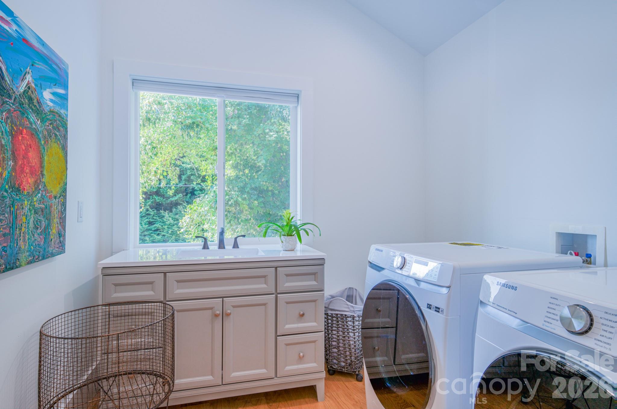 321 Hazel Mill Road — Asheville
