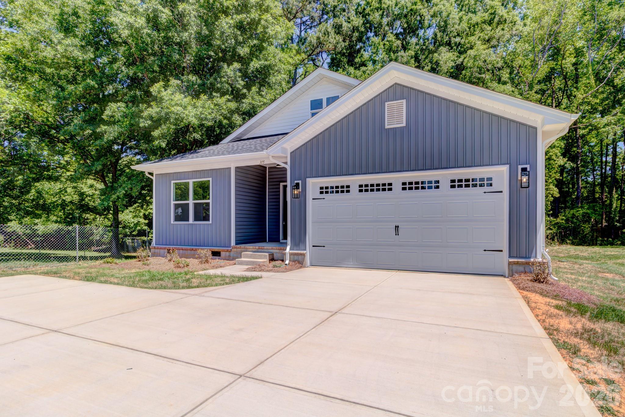 315 S Pink Street — Cherryville
