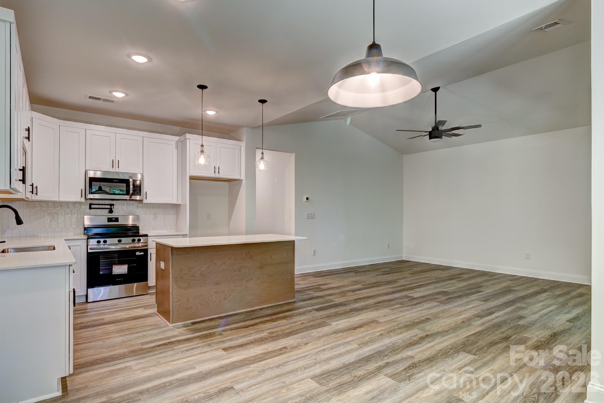 315 S Pink Street — Cherryville