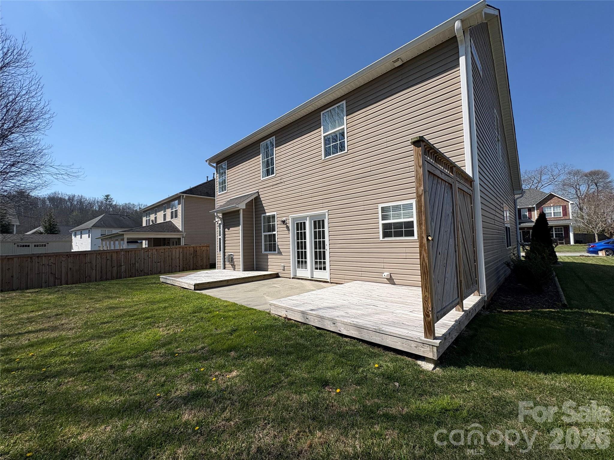 89 Woodfern Road — Fletcher